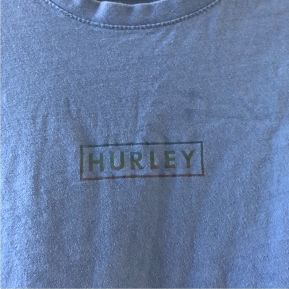 Hurley blue gray short sleeve tee in size L